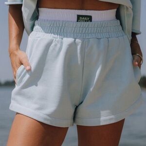 MAJOR ISO- daily drills shorts in lake day!!!